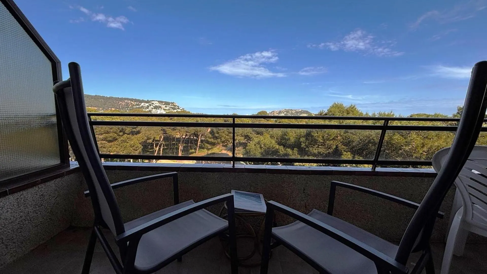 Pineda 247 - L'Estartit, Centro - Es-323-77 Apartment