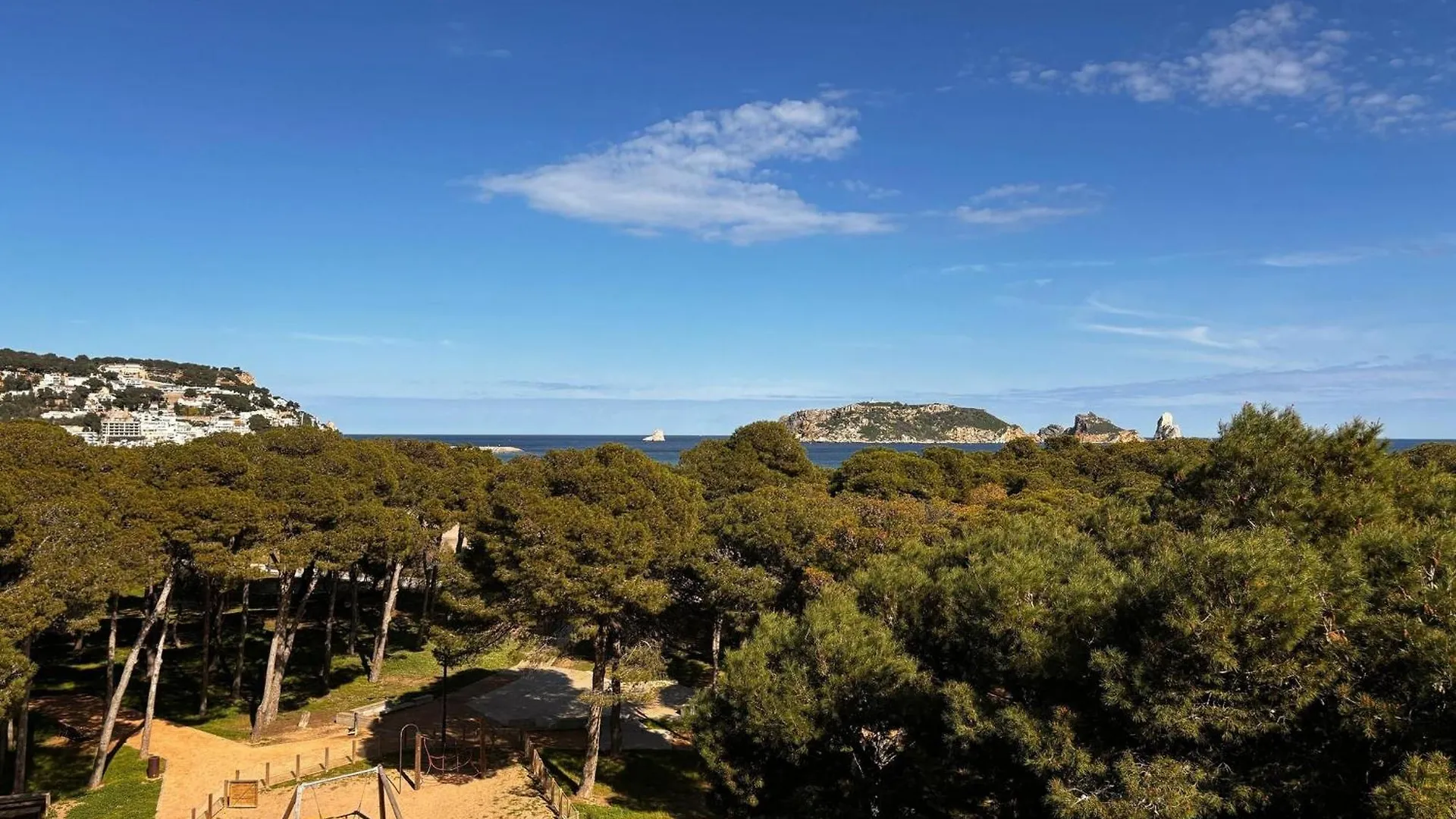 Pineda 247 - L'Estartit, Centro - Es-323-77 Apartment Spain
