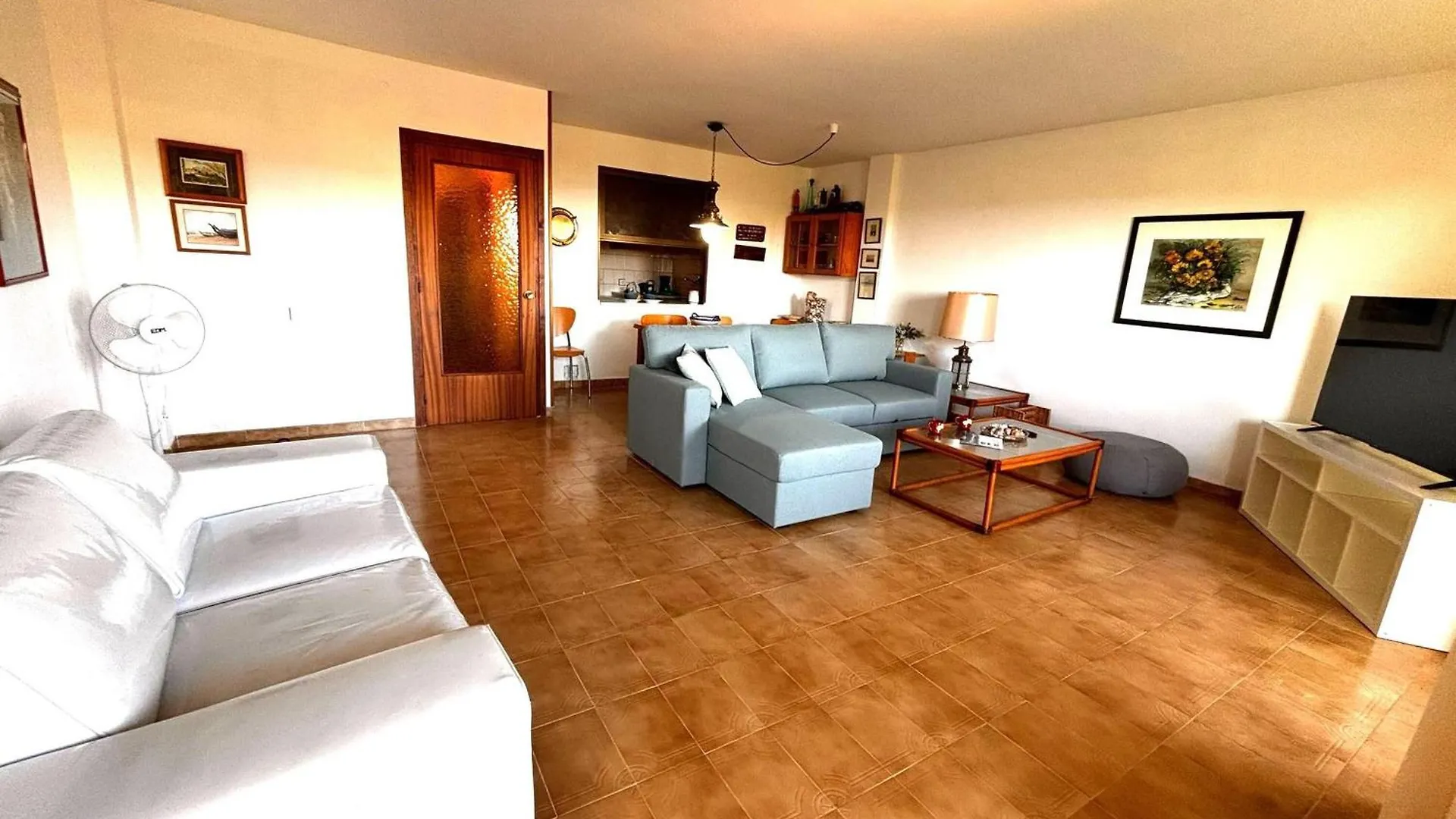 Pineda 247 - L'Estartit, Centro - Es-323-77 Apartment