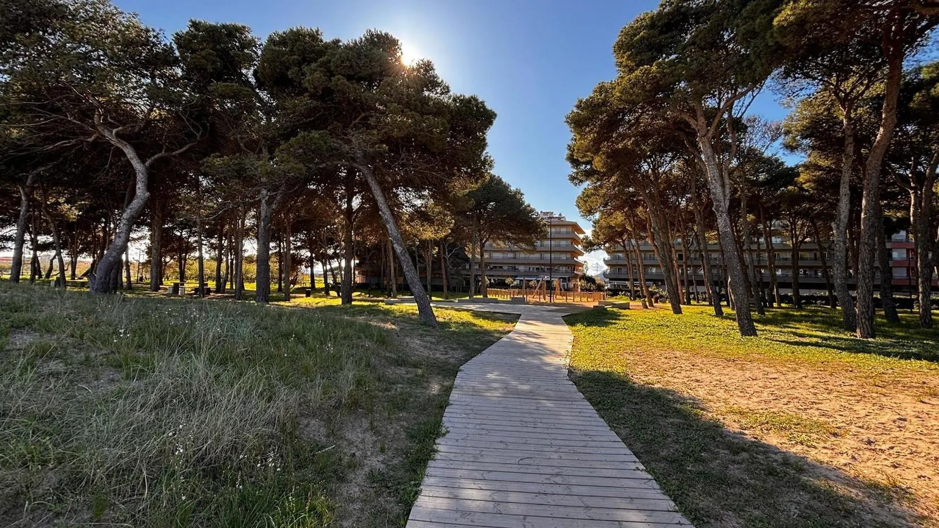 Pineda 247 - L'Estartit, Centro - Es-323-77 Apartment Spain