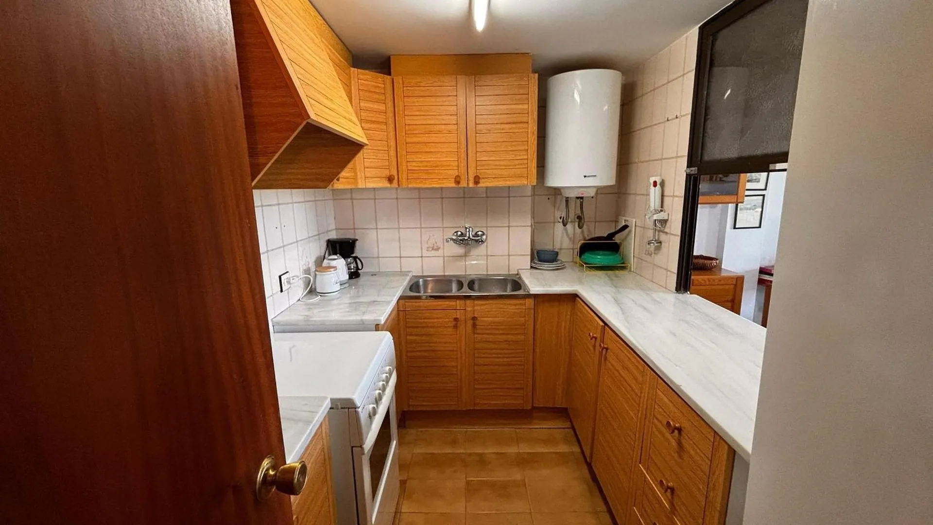 Pineda 247 - L'Estartit, Centro - Es-323-77 Apartment
